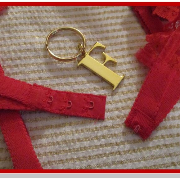 SIMONE RED LACE SATIN GARTER - Picture 7 of 13